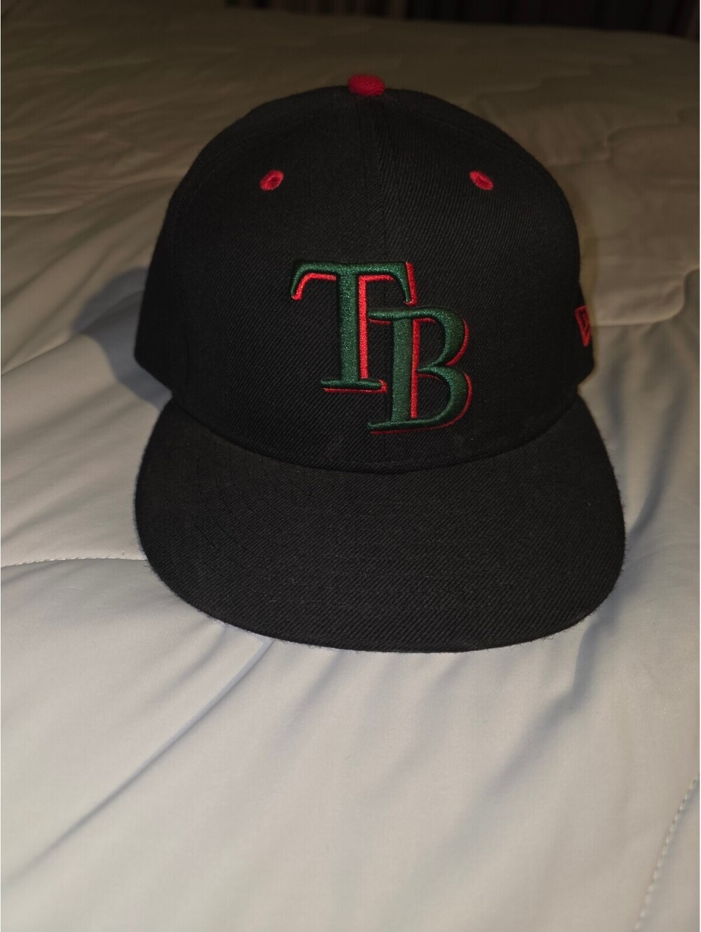 New Era Mens Hat 59Fifty Tampa Bay Rays Black Red Green Fitted Cap 7 1/2 Vintage